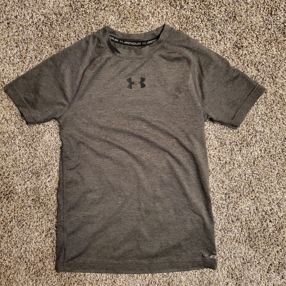 Boys Gray Under Armour HeatGear Youth Medium